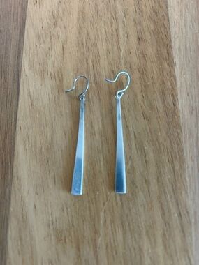 Me & Ro Sleek Silver Tapered Drop Earrings
